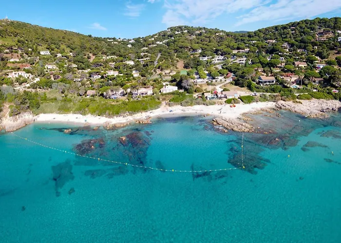 Les Jardins Du Pinet - Happy